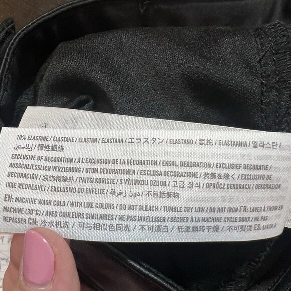 Abercrombie & Fitch Women 28/6 Curve Love Vegan Leather 90s Straight Pant Black - Picture 16 of 16